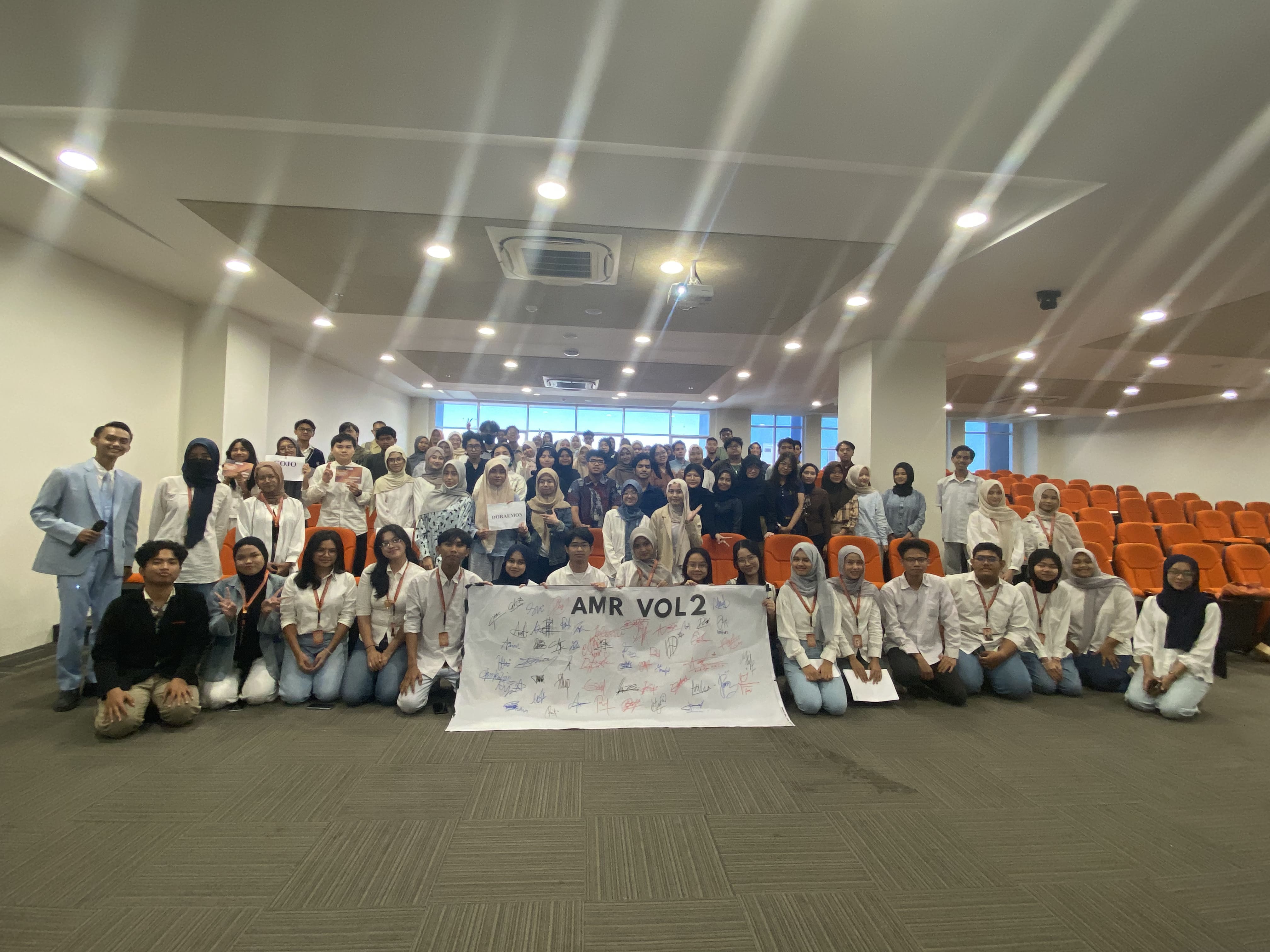 Airlangga Mentoring Room Vol 2 Bedah Tuntas Strategi Penulisan Esai Ilmiah